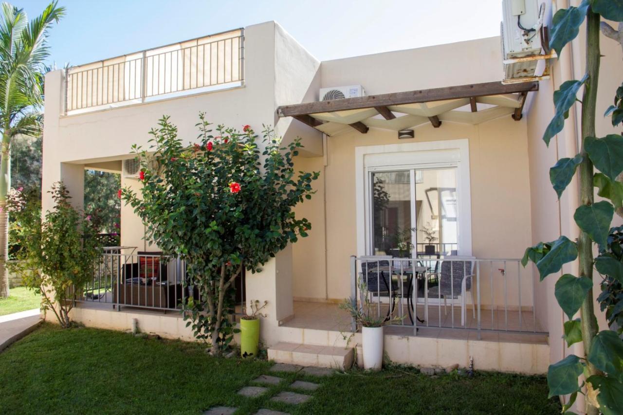 Villa Nopigia Homeleader Exterior foto