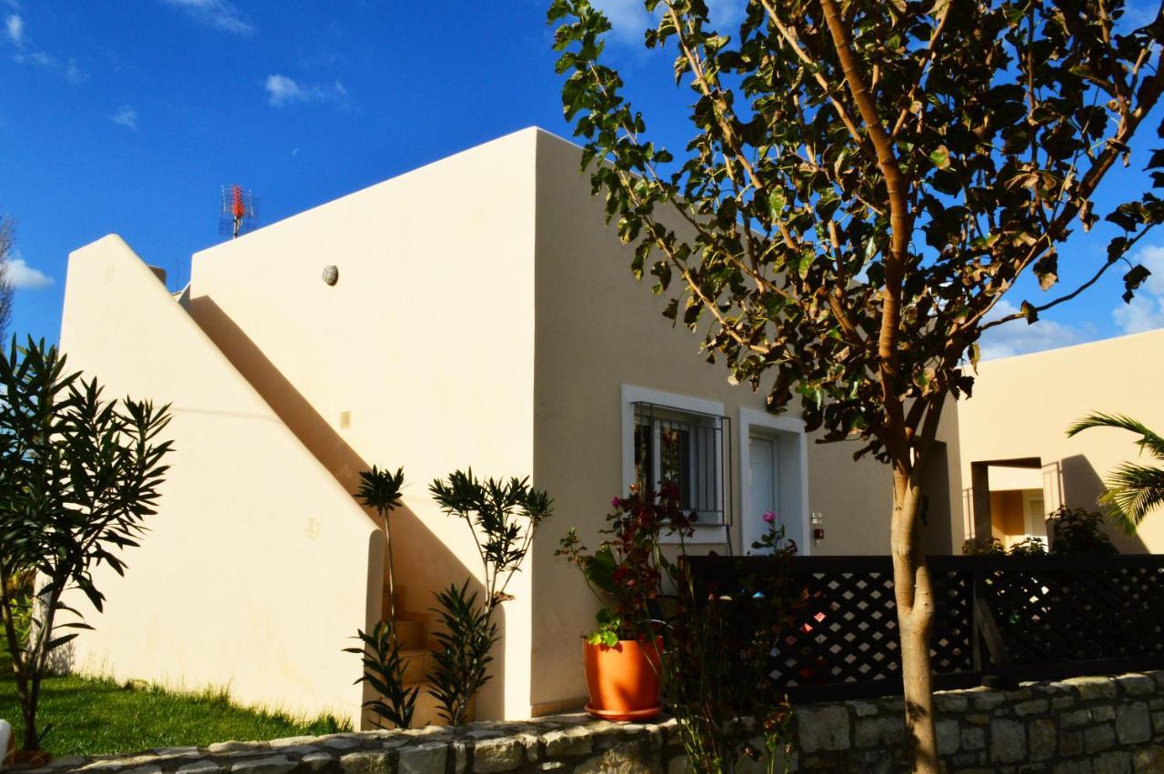 Villa Nopigia Homeleader Exterior foto