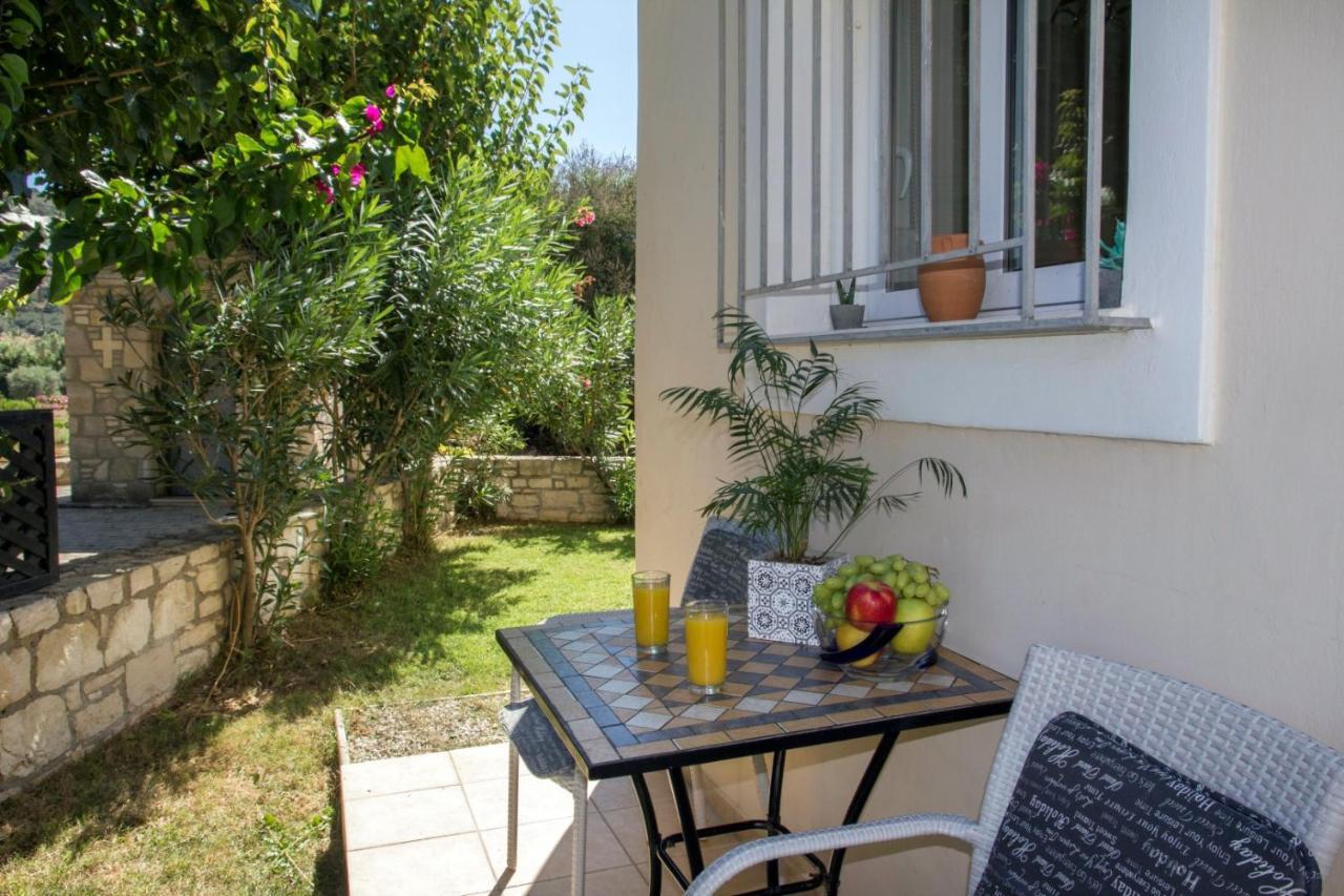 Villa Nopigia Homeleader Exterior foto